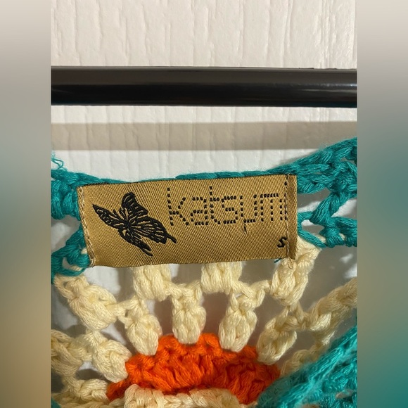 Katsum Hand Knit Crochet Floral Boho Oversized Coastal Suit Cover Up Size Small - Picture 8 of 8